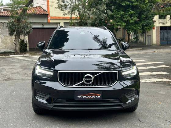VOLVO XC40 2.0 T4 GASOLINA GEARTRONIC VOLVO XC40 2.0 T4 GASOLINA GEARTRONIC